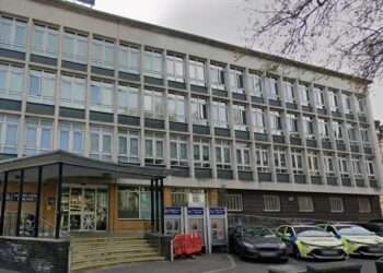 Brixton Police Station's 24/7 front counter could see its hours reduced Credit: Google Street View