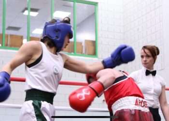 Rachel Moore (white) on the attack. Photo: Justin Prior