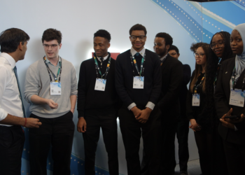 Rishi Sunak with the Sixth Formers.  Credit - Harris Bermondsey